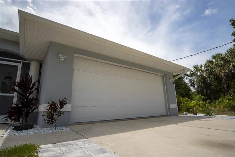 The Hidden Weak Spot: Why Garage Doors Are a Top Cause of Hurricane Damage